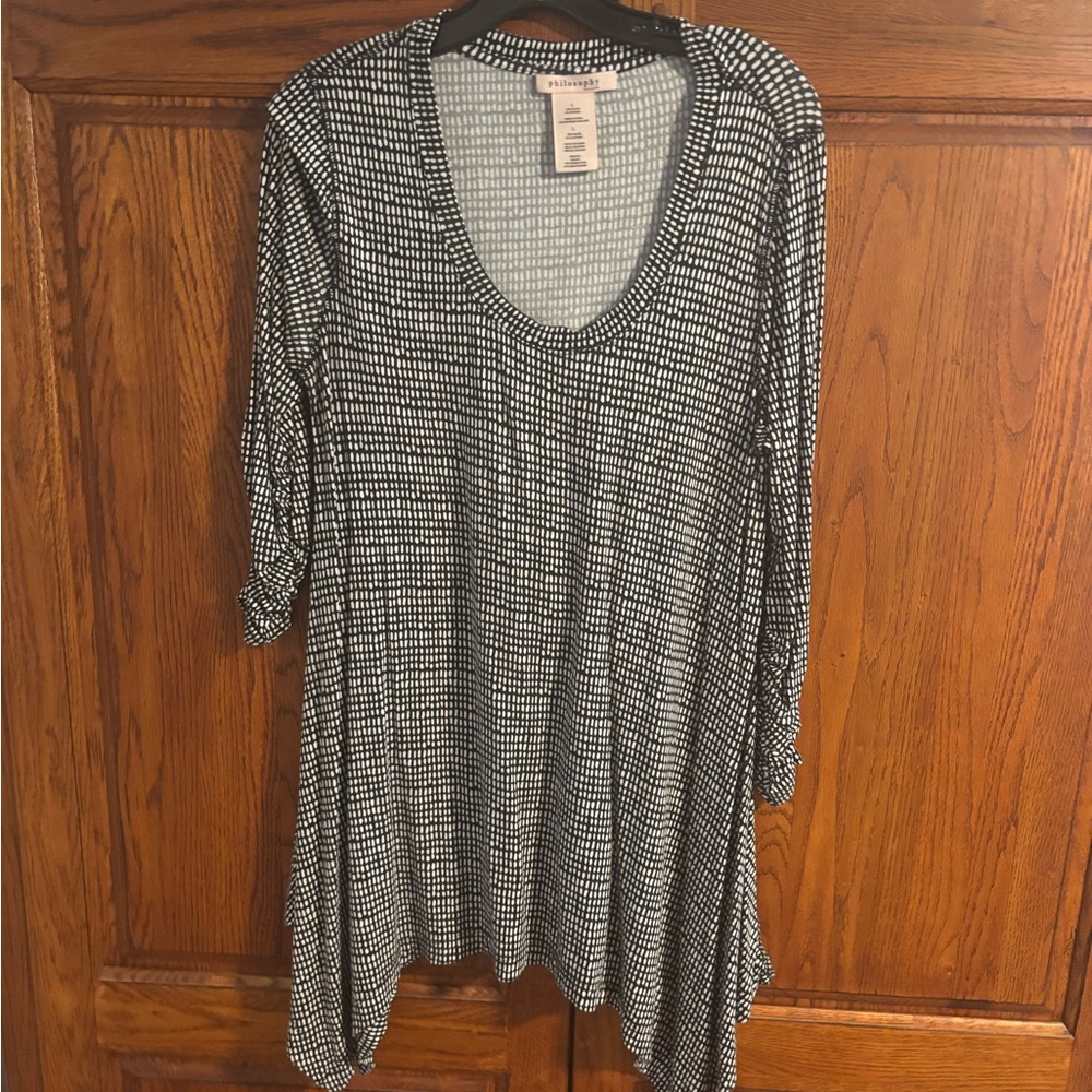 Philosophy Black and White Scoop Neck Tunic